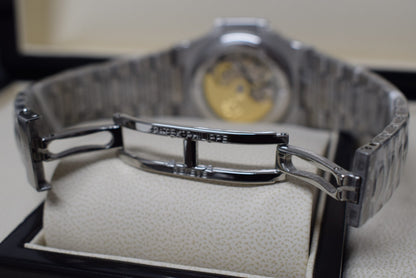 Patek Philippe nautilus olive green dial acciaio